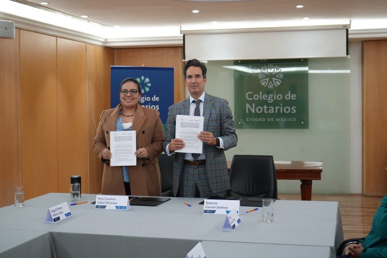 Convenio histórico entre el Colegio de Urbanistas de México y el Colegio de Notarios de la Ciudad de México para fortalecer el ordenamiento territorial y la certeza jurídica.